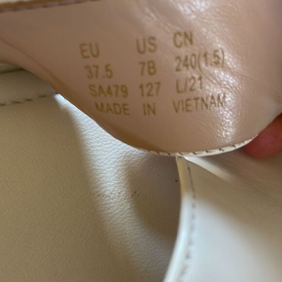 Stuart Weitzman Leather Elodie Slide Sandal 7 - Picture 8 of 10